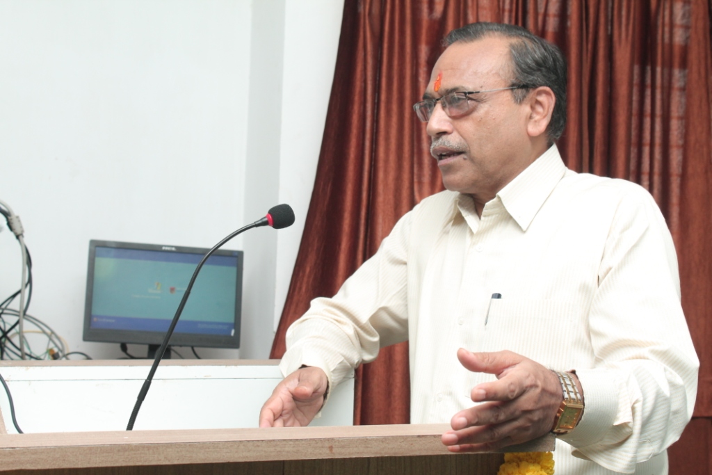Seminar on "ROLE OF NANO-ELECTRONICS IN MEDICAL INSTRUMENT APPLICATION"