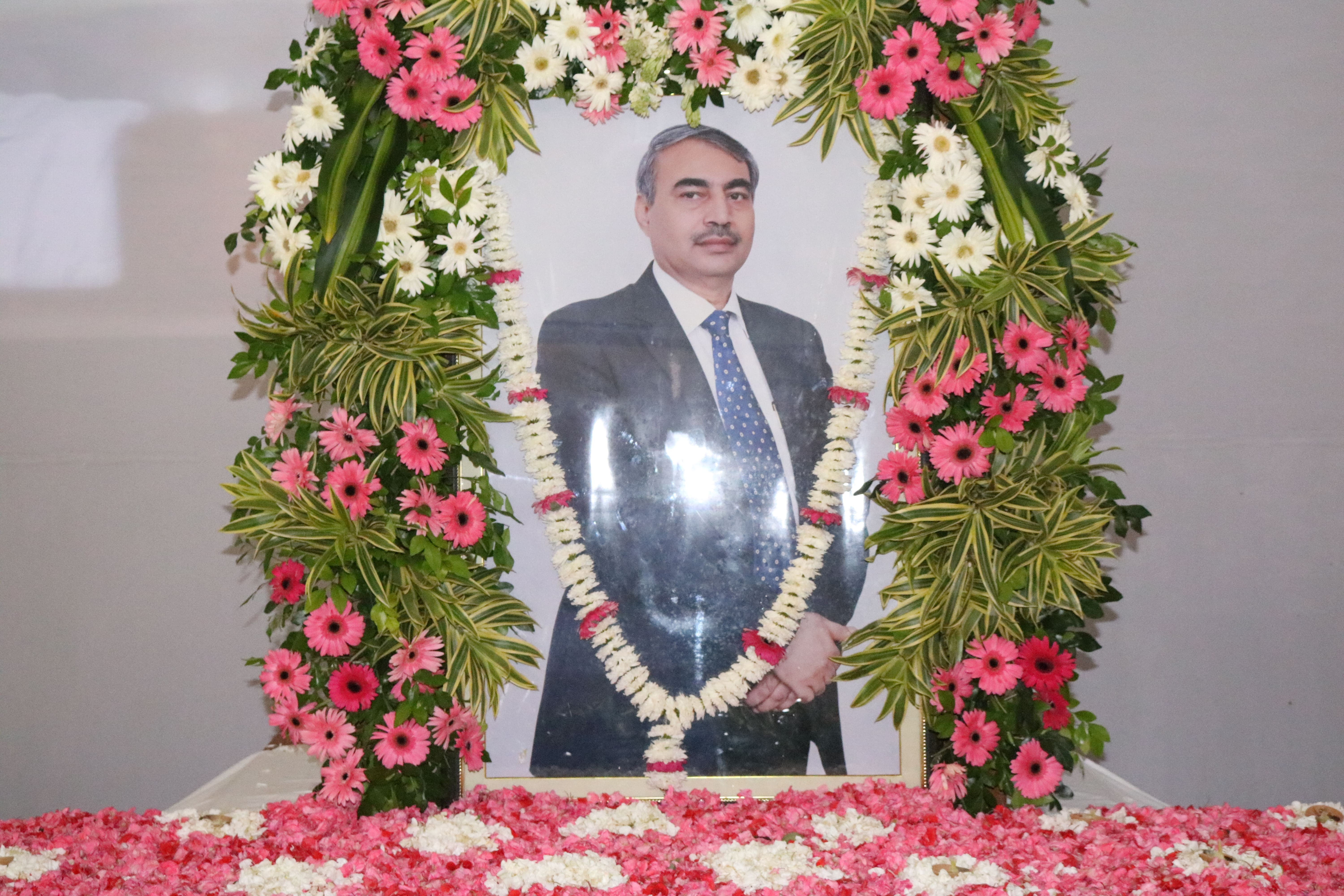 honorable-founder-and-director-late-dr-bs-kushwah