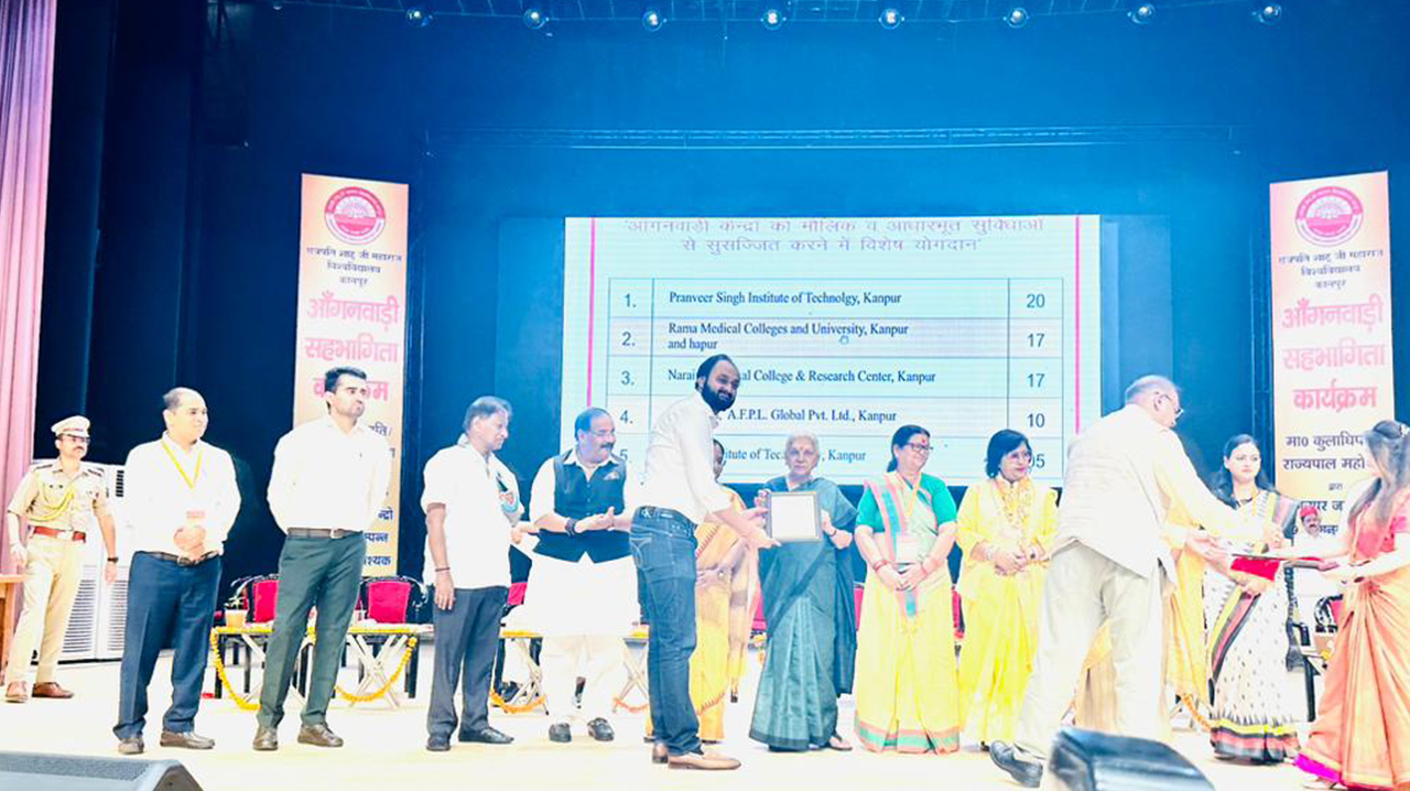dr-pranav-singh-receives-prestigious-award-from-up-governor-mrs-anandiben-patel