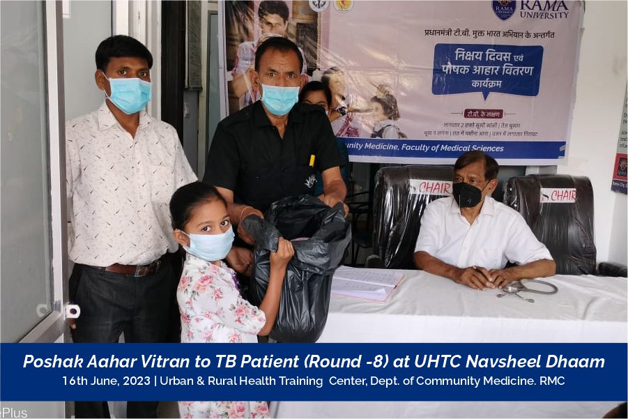 poshak_aahar_vitran_to_tb_patient_uhtc_navsheel_dhaam-2023