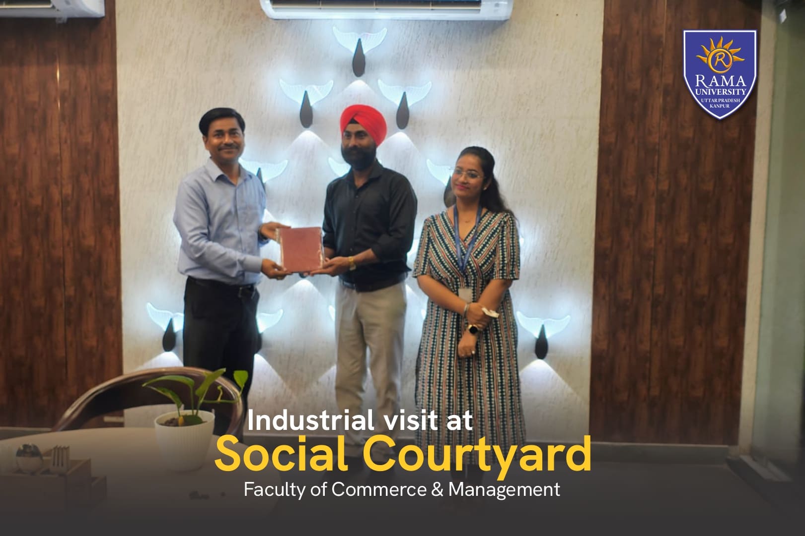 orientation-programme-visit-to-the-social-courtyard-fosters