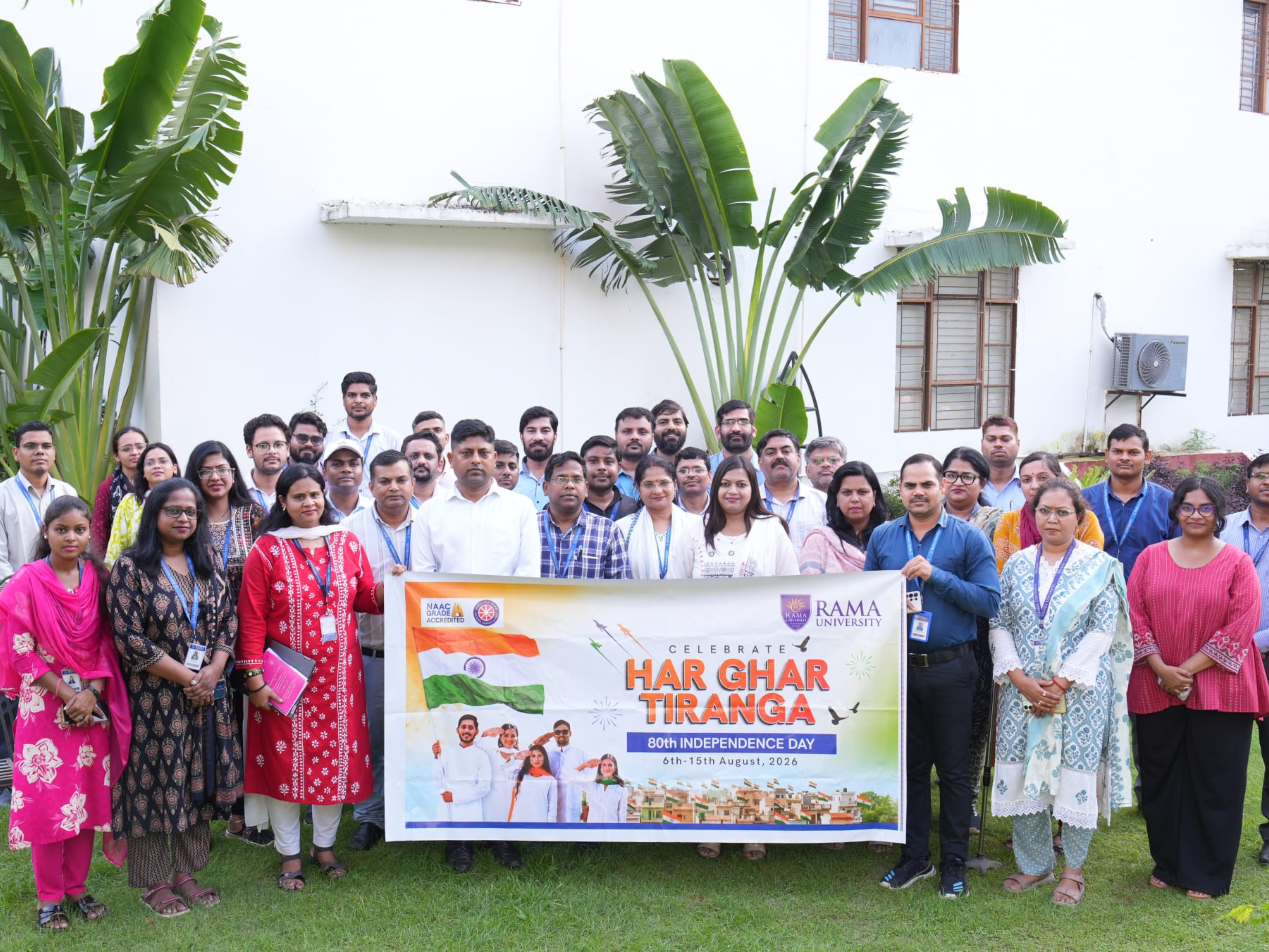 rama-university-organises-selfie-with-tiranga-campaign